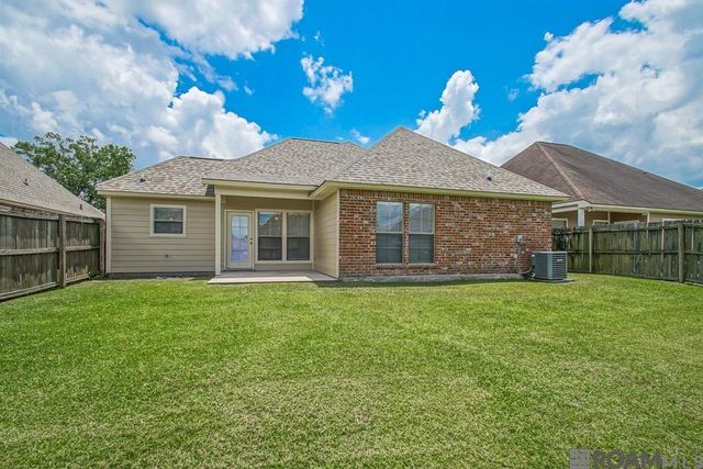 40326 Creekway Cove Ct, Gonzales, LA 70737