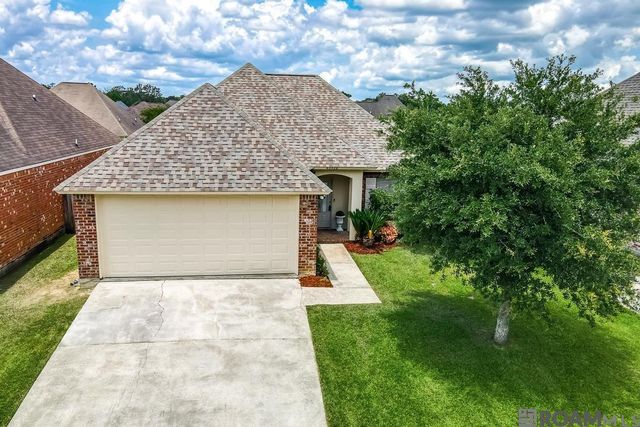 40326 Creekway Cove Ct, Gonzales, LA 70737