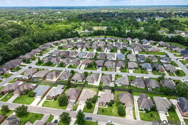 40326 Creekway Cove Ct, Gonzales, LA 70737