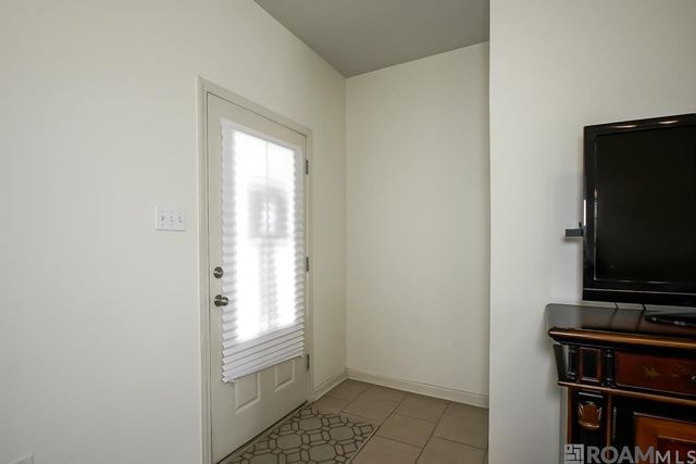 40326 Creekway Cove Ct, Gonzales, LA 70737