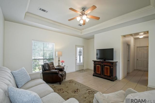 40326 Creekway Cove Ct, Gonzales, LA 70737