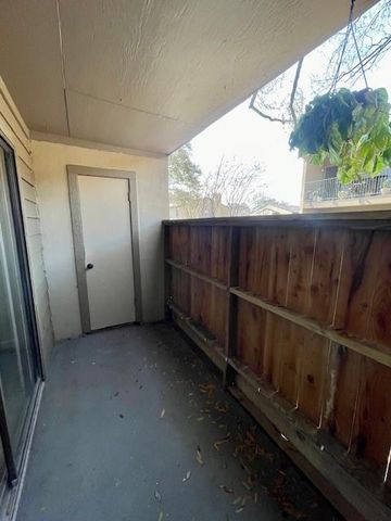 3300 Pebblebrook 73, Seabrook, TX 77586