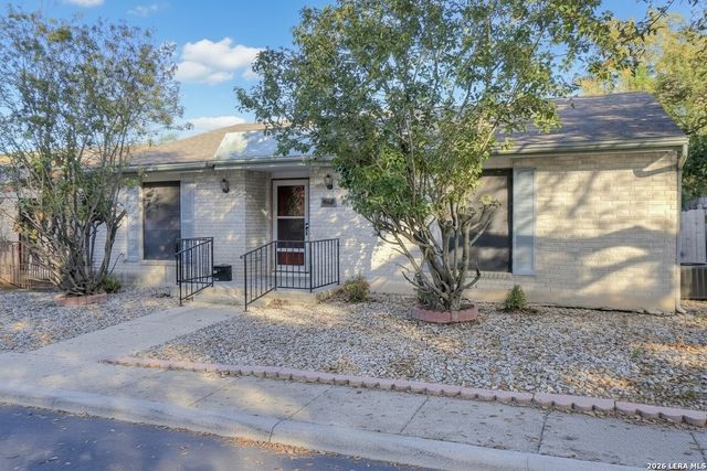 6422 Honey Hl, San Antonio, TX 78229