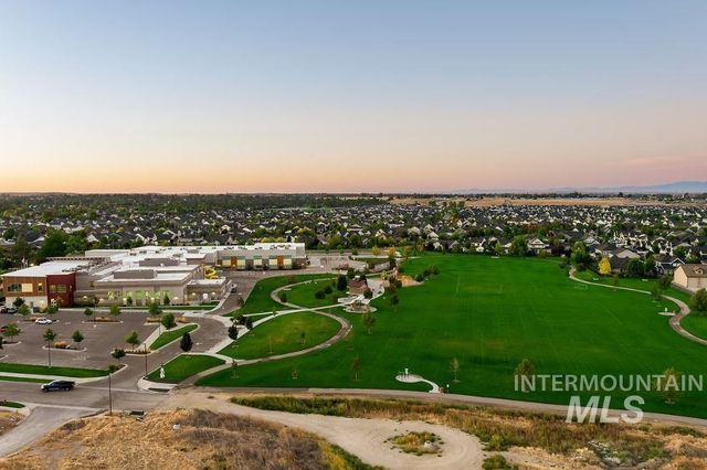 3363 E Kalinga Ln, Meridian, ID 83642