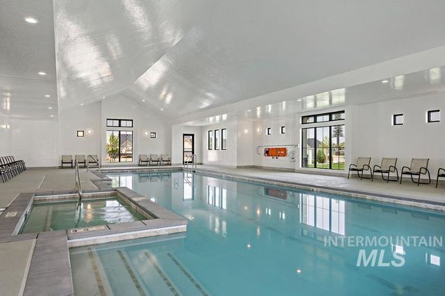 3363 E Kalinga Ln, Meridian, ID 83642