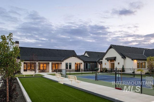 3363 E Kalinga Ln, Meridian, ID 83642