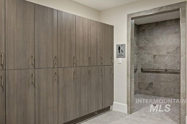 3363 E Kalinga Ln, Meridian, ID 83642