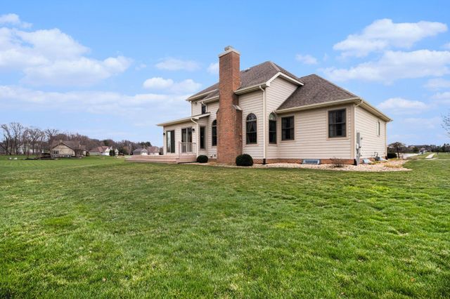 365 Newton Lane, Valparaiso, IN 46383