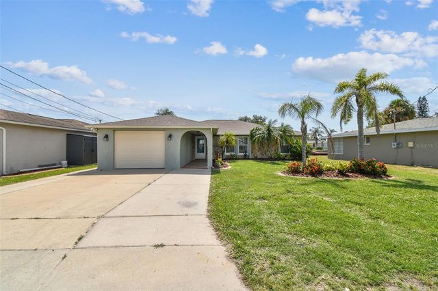 13909 BERKOWITZ AVENUE, Hudson, FL 34667