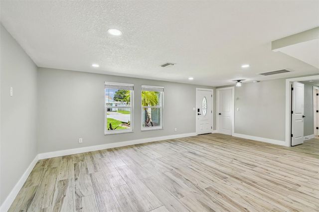 13909 BERKOWITZ AVENUE, Hudson, FL 34667