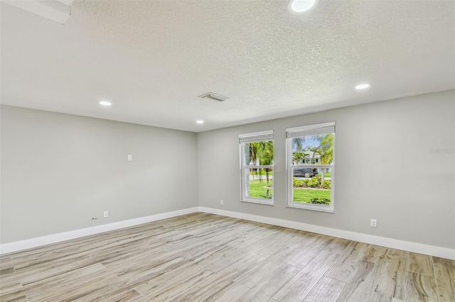 13909 BERKOWITZ AVENUE, Hudson, FL 34667