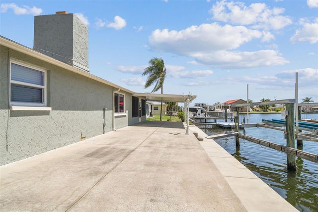 13909 BERKOWITZ AVENUE, Hudson, FL 34667