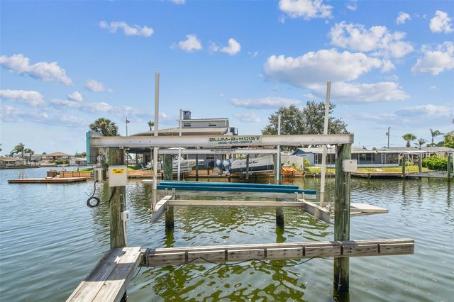 13909 BERKOWITZ AVENUE, Hudson, FL 34667