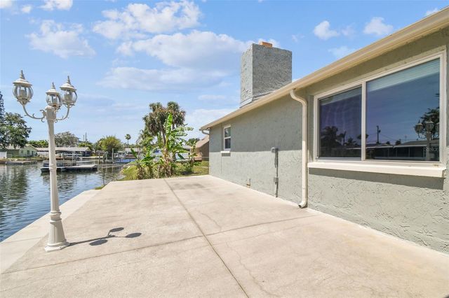 13909 BERKOWITZ AVENUE, Hudson, FL 34667