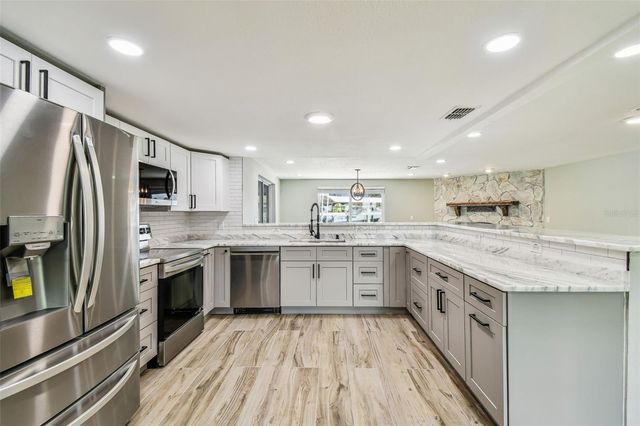 13909 BERKOWITZ AVENUE, Hudson, FL 34667