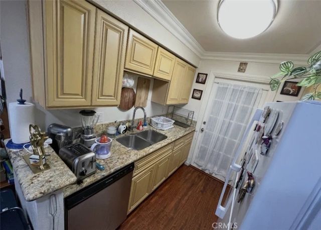 18725 E Arrow Highway 43, Covina, CA 91722