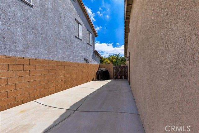 31705 Middlebrook, Menifee, CA 92584