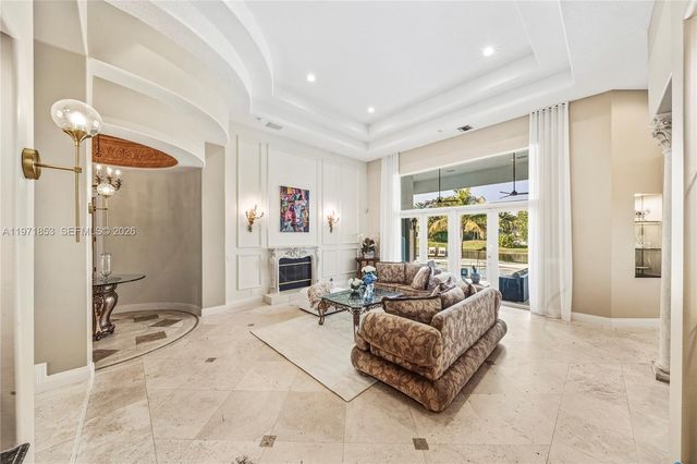 3520 Paddock Rd, Weston, FL 33331