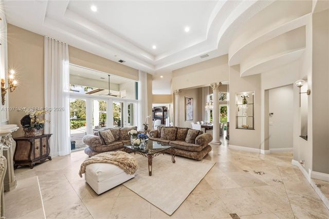 3520 Paddock Rd, Weston, FL 33331