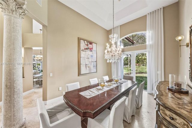 3520 Paddock Rd, Weston, FL 33331