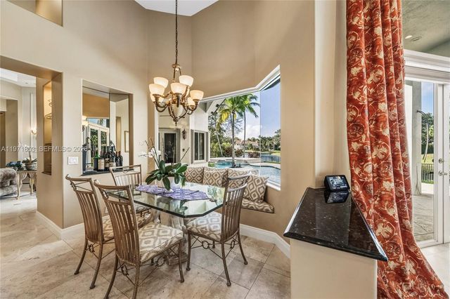 3520 Paddock Rd, Weston, FL 33331