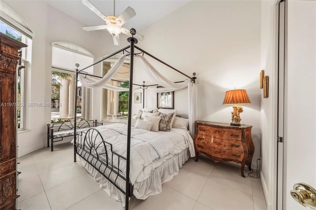 3520 Paddock Rd, Weston, FL 33331