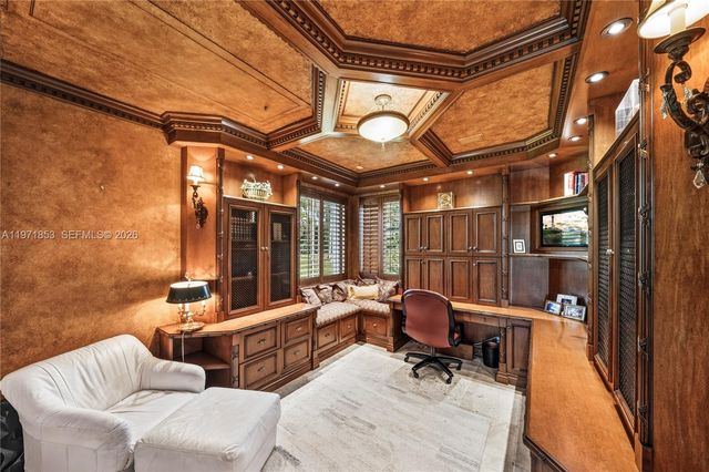 3520 Paddock Rd, Weston, FL 33331