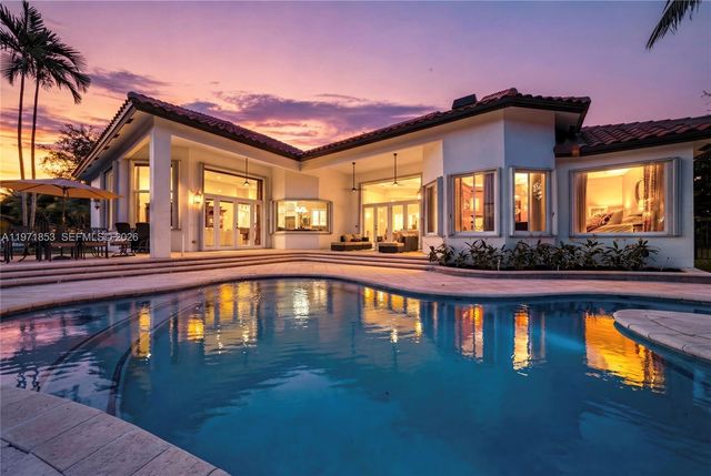 3520 Paddock Rd, Weston, FL 33331