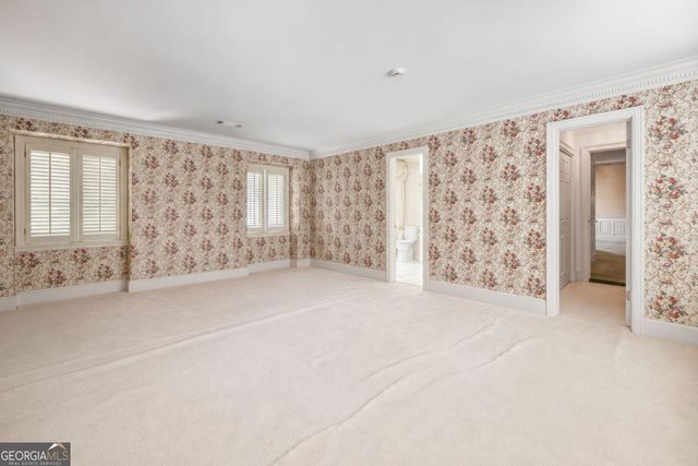 885 Glenwood Drive, Gainesville, GA 30501