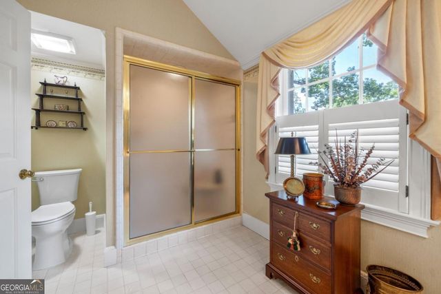 885 Glenwood Drive, Gainesville, GA 30501
