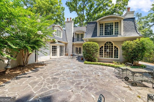 885 Glenwood Drive, Gainesville, GA 30501