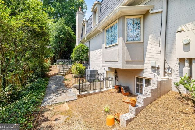 885 Glenwood Drive, Gainesville, GA 30501