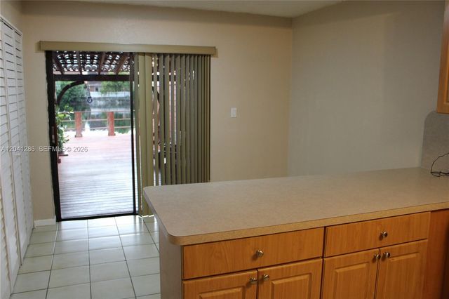 5446 W 26th Ave C-20, Hialeah, FL 33016