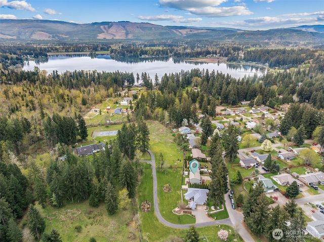15418 Scenic Shores Drive SE, Yelm, WA 98597