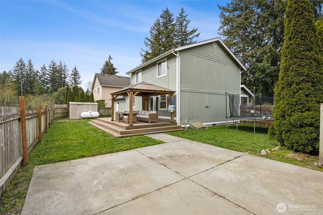 15418 Scenic Shores Drive SE, Yelm, WA 98597
