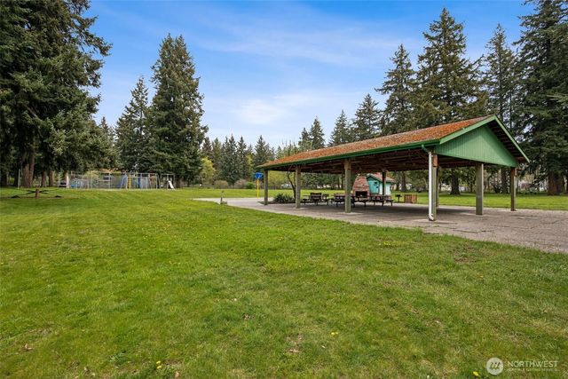 15418 Scenic Shores Drive SE, Yelm, WA 98597