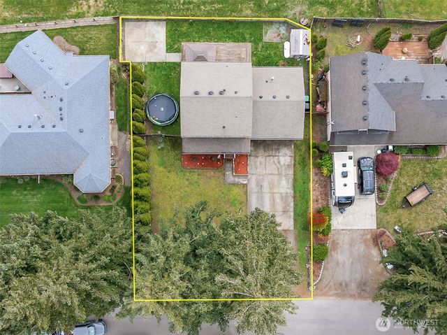 15418 Scenic Shores Drive SE, Yelm, WA 98597