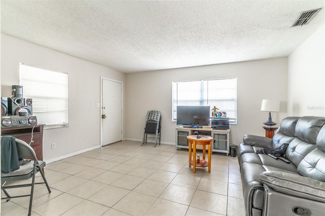 2433 CHASE AVENUE, Sanford, FL 32771