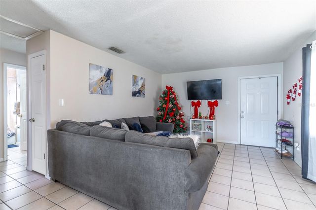 2433 CHASE AVENUE, Sanford, FL 32771