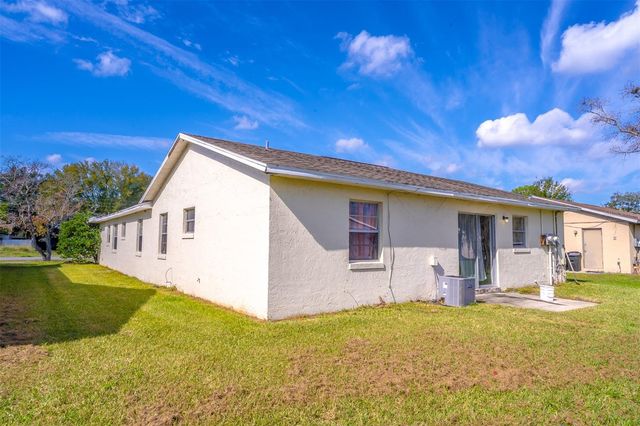 2433 CHASE AVENUE, Sanford, FL 32771