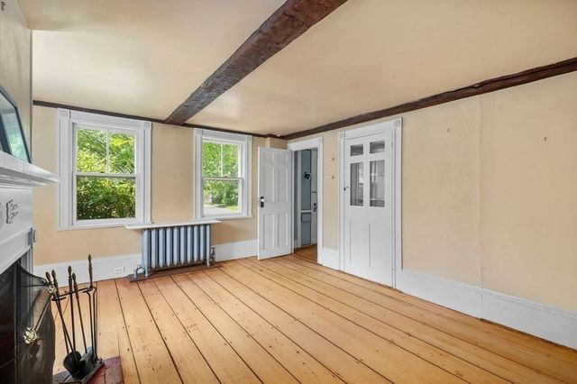 42 Elm Street, Georgetown, MA 01833