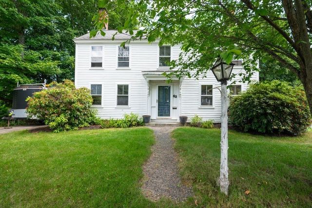 42 Elm Street, Georgetown, MA 01833