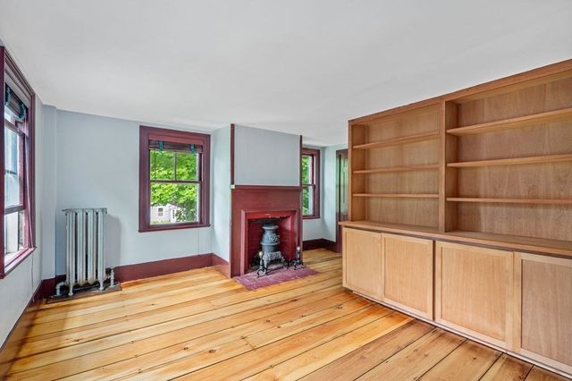 42 Elm Street, Georgetown, MA 01833