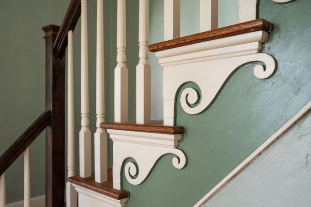 42 Elm Street, Georgetown, MA 01833