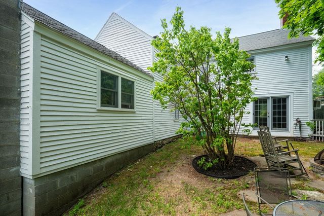 42 Elm Street, Georgetown, MA 01833