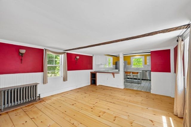 42 Elm Street, Georgetown, MA 01833