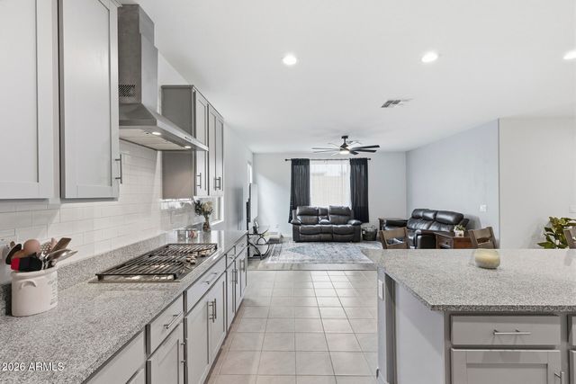 17810 W STRAIGHT ARROW Lane, Surprise, AZ 85387