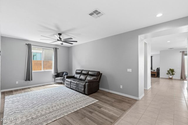 17810 W STRAIGHT ARROW Lane, Surprise, AZ 85387