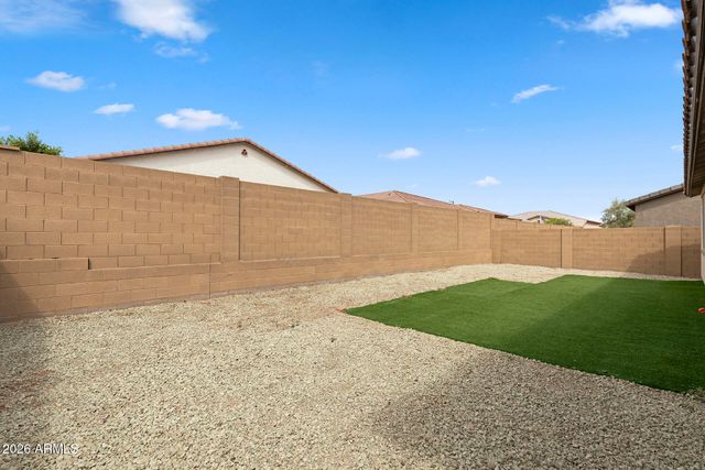 17810 W STRAIGHT ARROW Lane, Surprise, AZ 85387