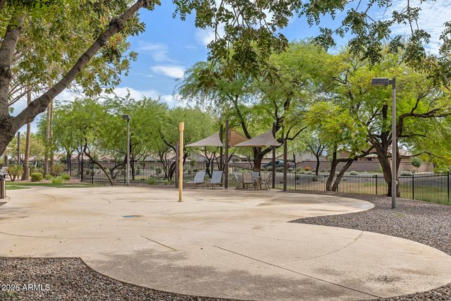 17810 W STRAIGHT ARROW Lane, Surprise, AZ 85387